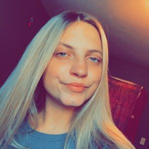 Meet your Posher, Paige